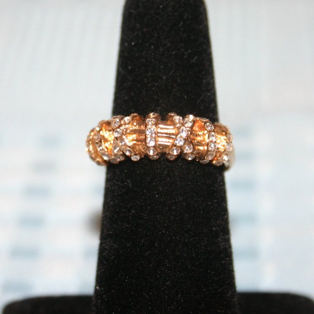 Ladies' Fashion Cocktail Wedding Ring Goldtone w/Faux Diamonds Size 6 1/2 RG9